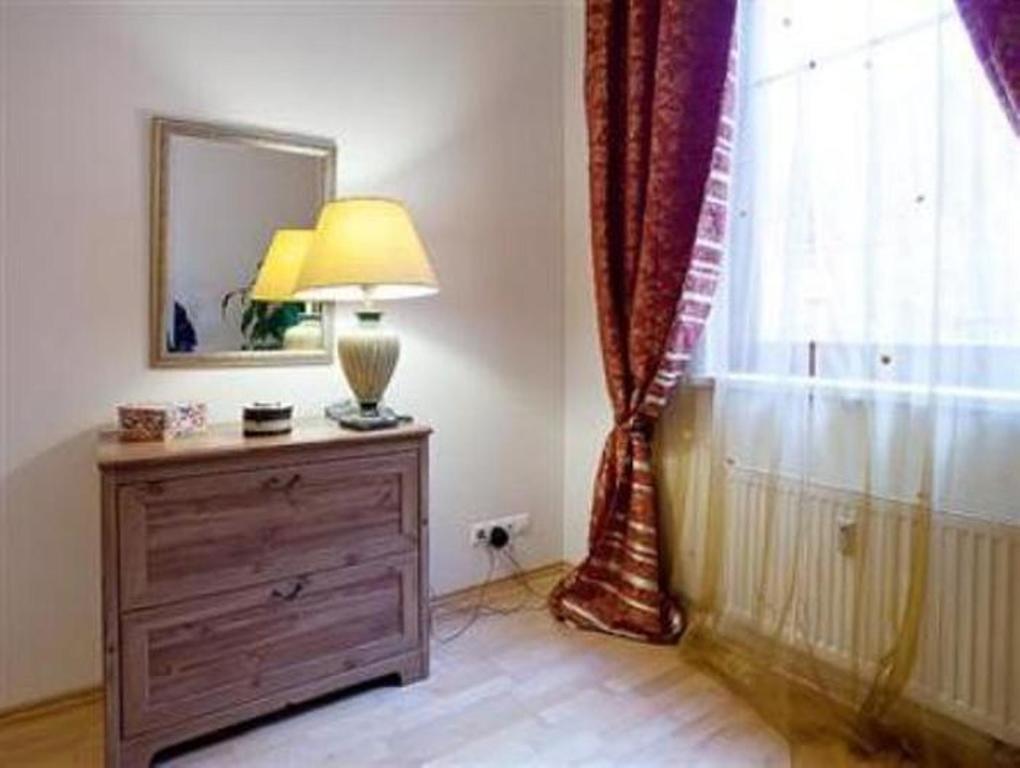 Apartment Smichov Prag Zimmer foto