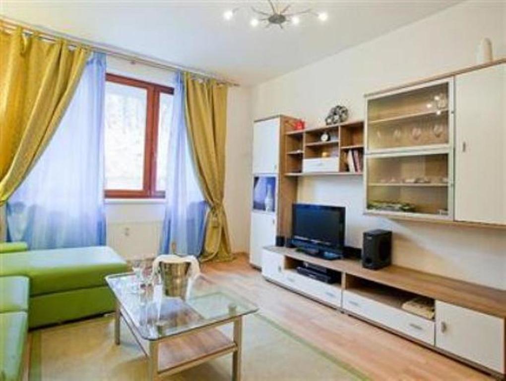 Apartment Smichov Prag Zimmer foto